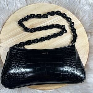 Aldo Baguette Style Purse Black Faux Leather Croc Texture Black Chain Strap
